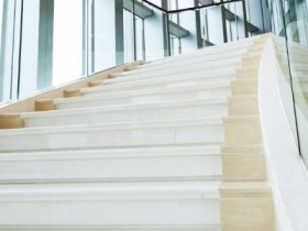 爬楼梯能减肥吗 爬楼梯减肥的正确方法