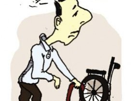 老坐沙发伤全身 老人容易中风