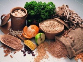 秋季进补要有度 补过头易长膘