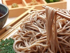便秘黑眼圈 春天排除压力快吃荞麦面