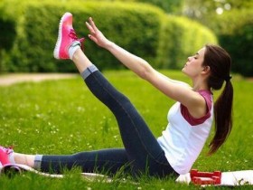 和大腹婆大象腿说掰掰!产后瘦肚瘦腿提臀一次到位