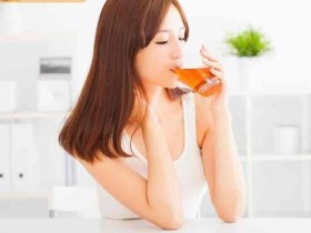 皮肤干痒是肝不好?春天养肝排毒,喝菊花枸杞茶