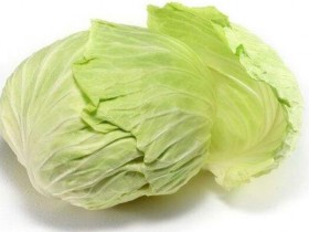 包菜糙米炒饭:控制血糖,维持血压稳定