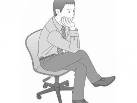 3招轻舒缓颈椎 不离开座位也能做