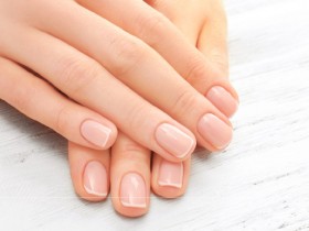 指甲「月牙」缩水小心提早衰老