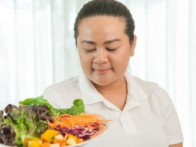 胸部发育不好怎么办?学会这手法就行