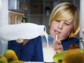 喝茶可以丰胸吗 丰胸最快的花茶